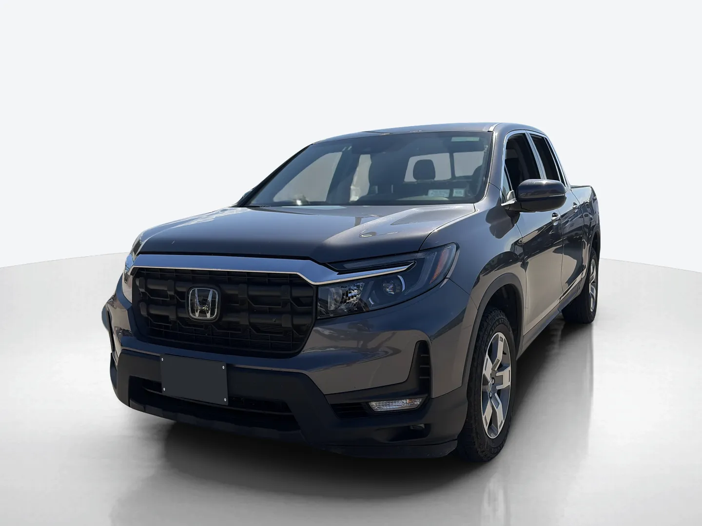 2025 Honda Ridgeline — image 1 of 8