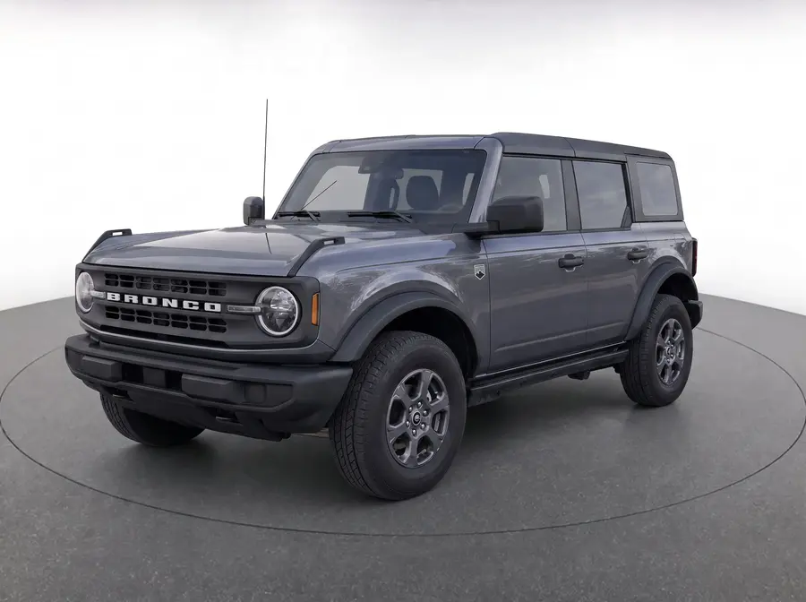 2025 Ford Bronco — image 1 of 9