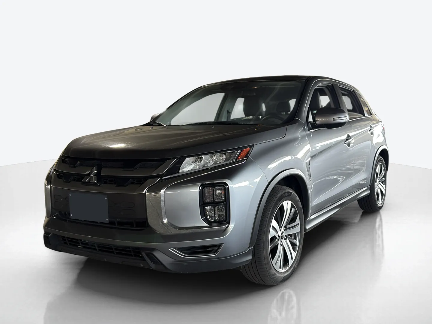 2025 Mitsubishi Outlander Sport — image 1 of 7