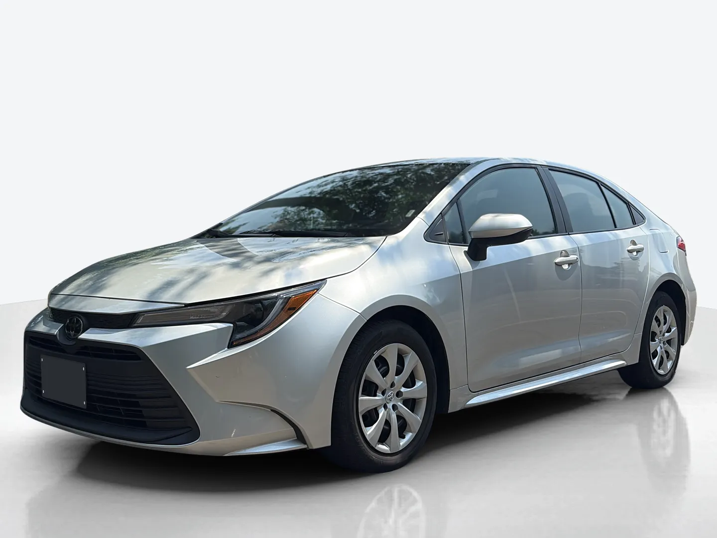 2025 Toyota Corolla — image 1 of 8