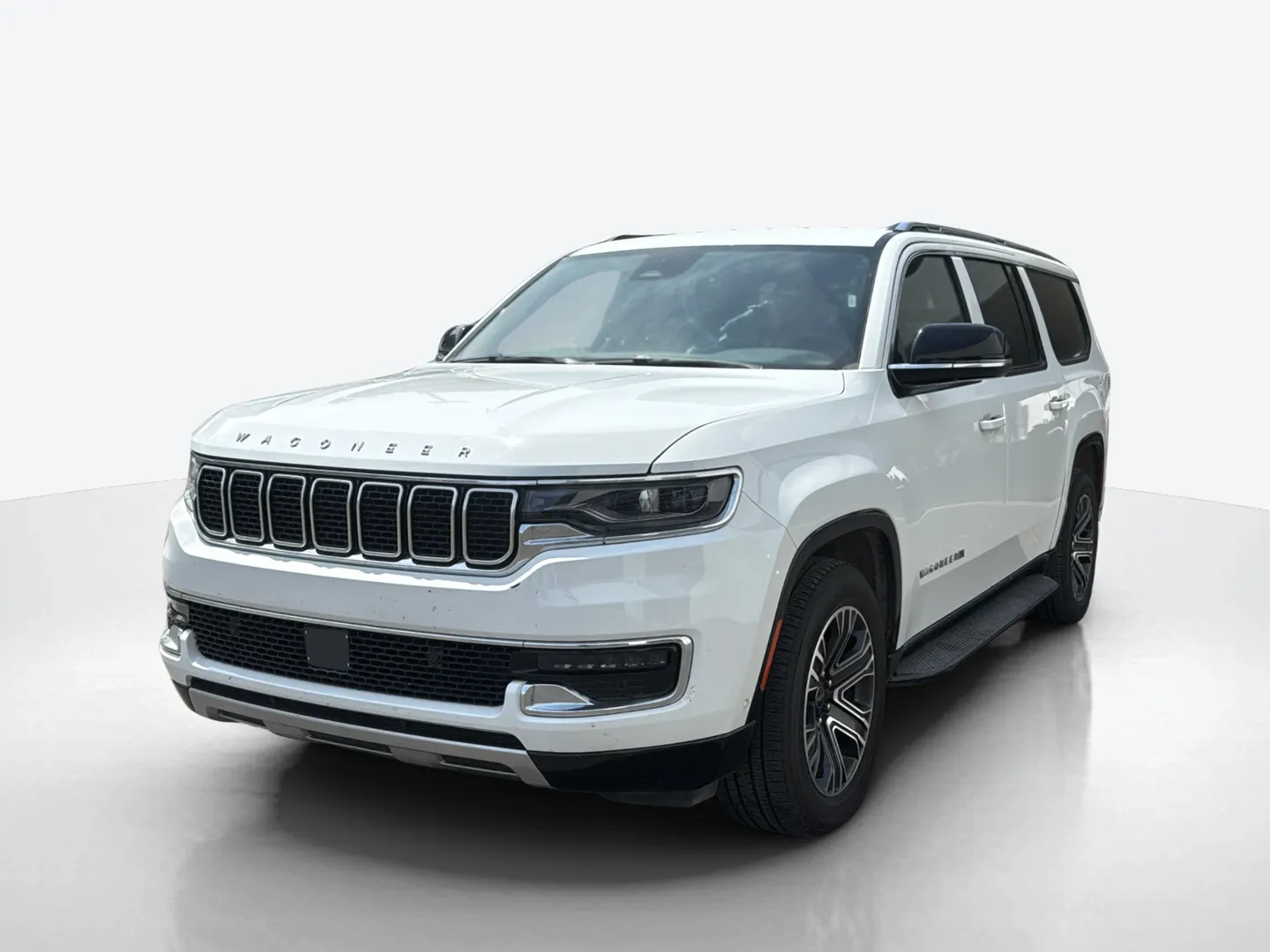 2025 Jeep Wagoneer L — image 1 of 8