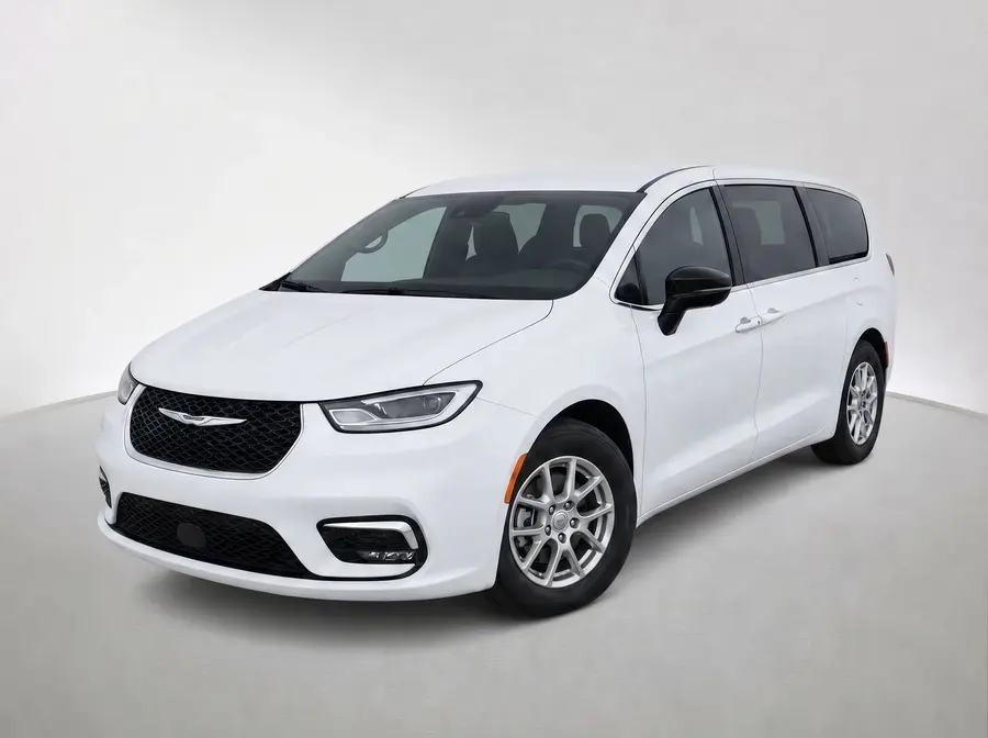 2026 Chrysler Pacifica — image 1 of 9