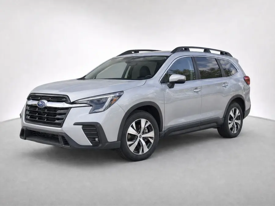2025 Subaru Ascent — image 1 of 9