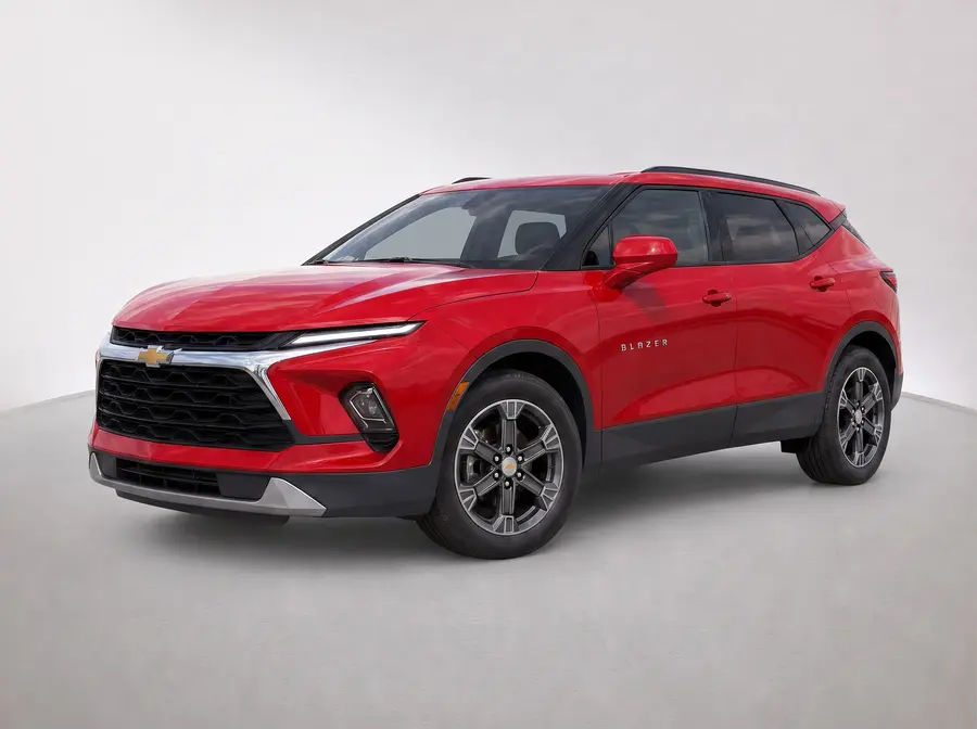 2025 Chevrolet Blazer — image 1 of 9