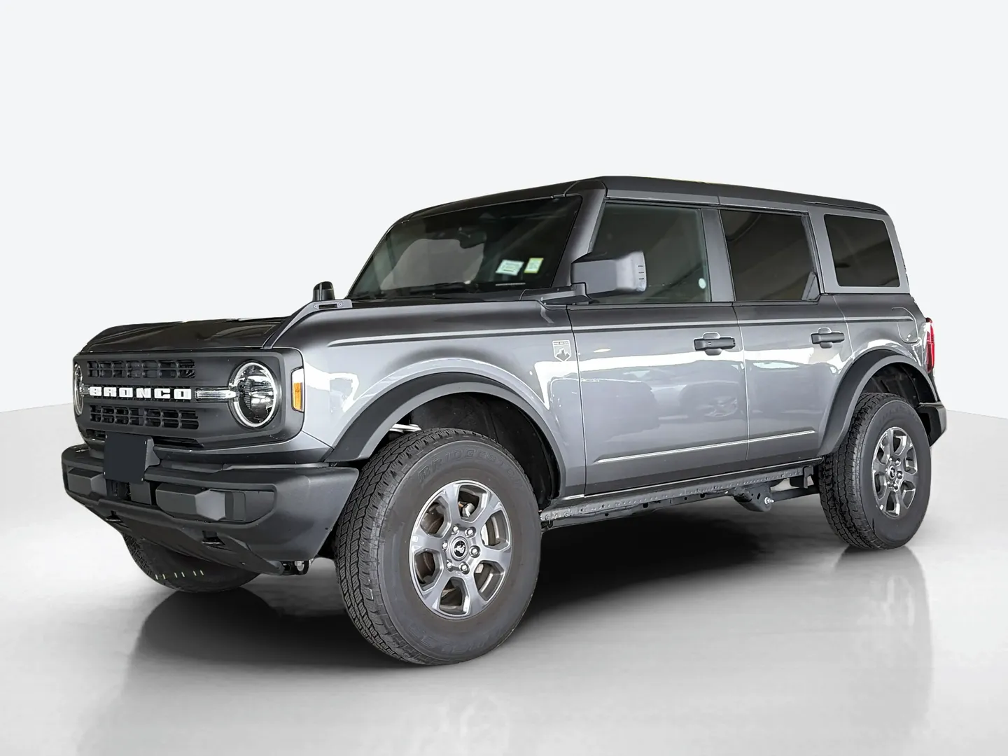 2025 Ford Bronco — image 1 of 8