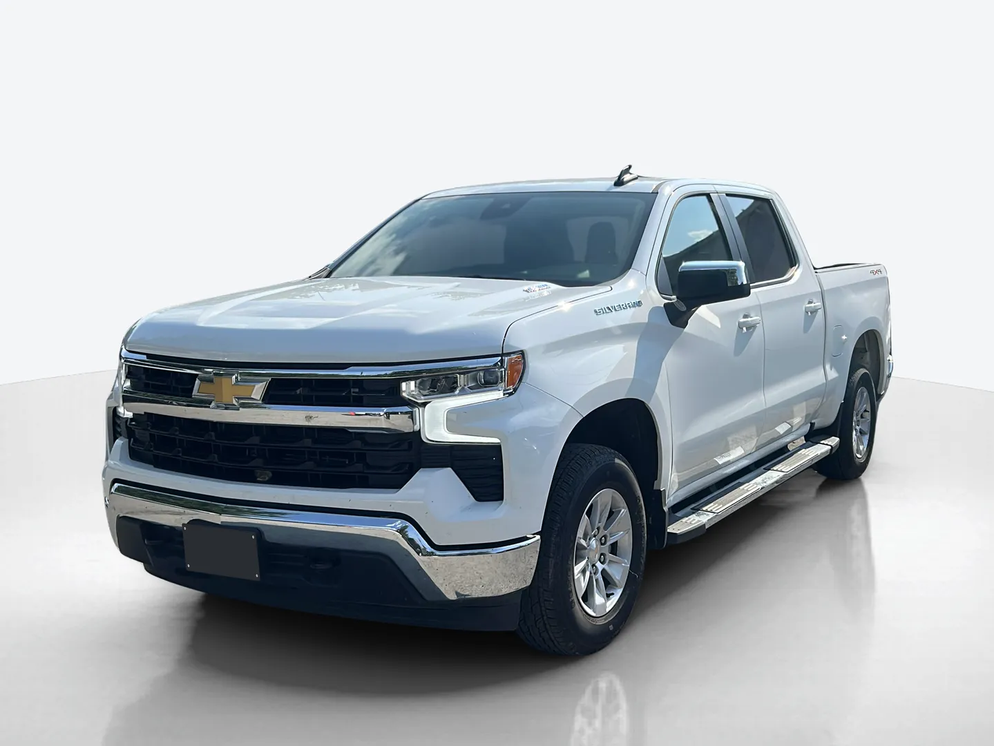 2026 Chevrolet Silverado 1500 — image 1 of 8