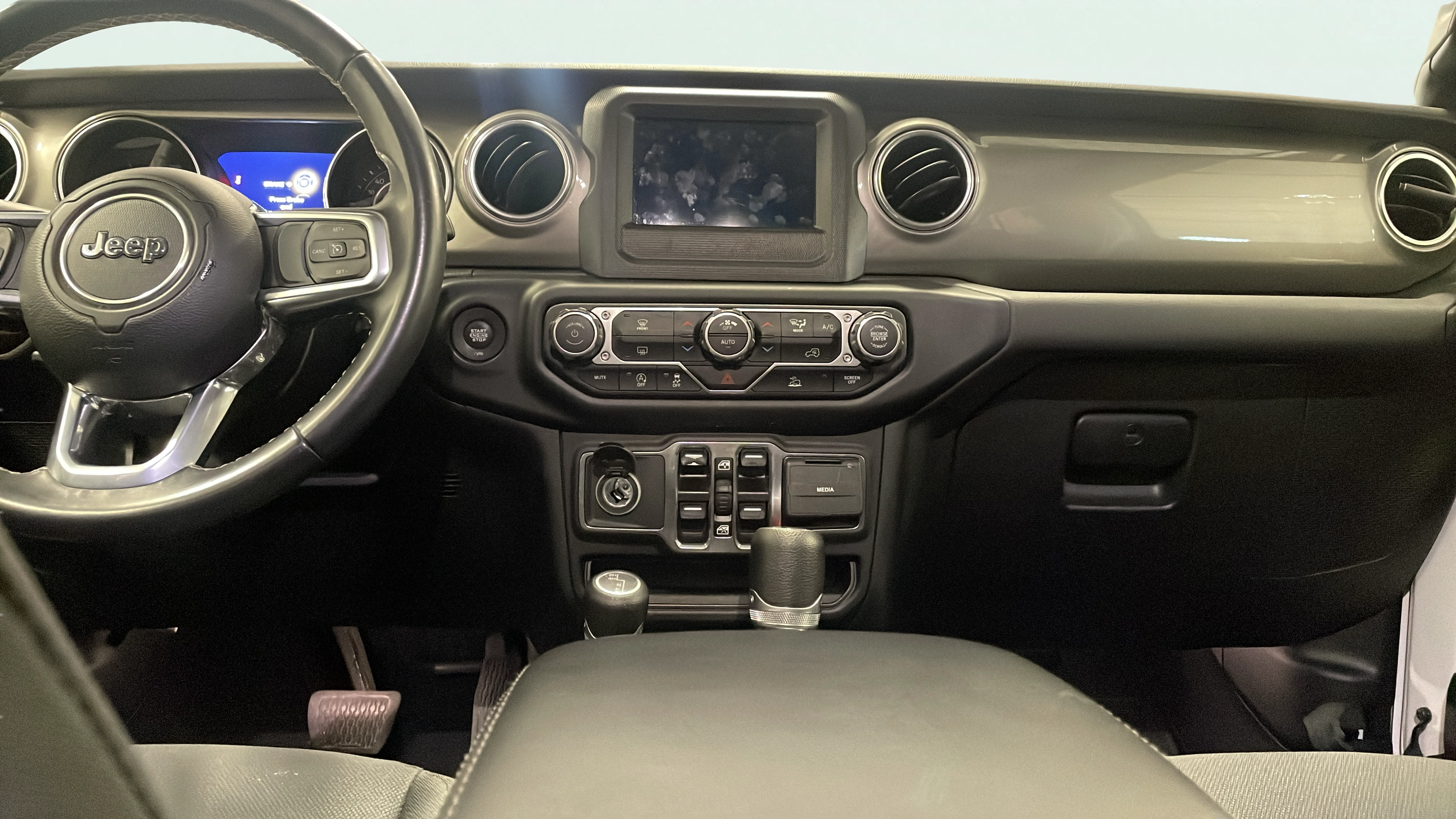 Vehicle interior 360 preview
