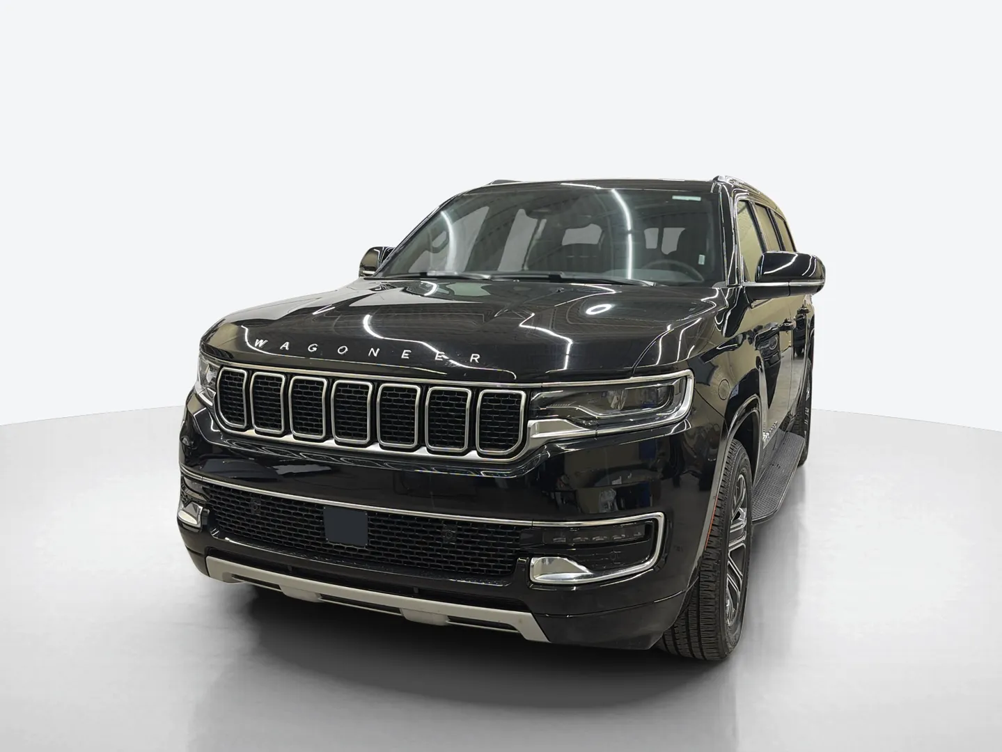 2025 Jeep Wagoneer L — image 1 of 8