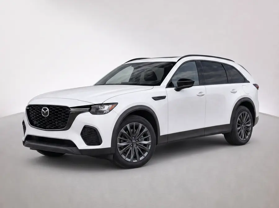 2025 Mazda CX-70 — image 1 of 9