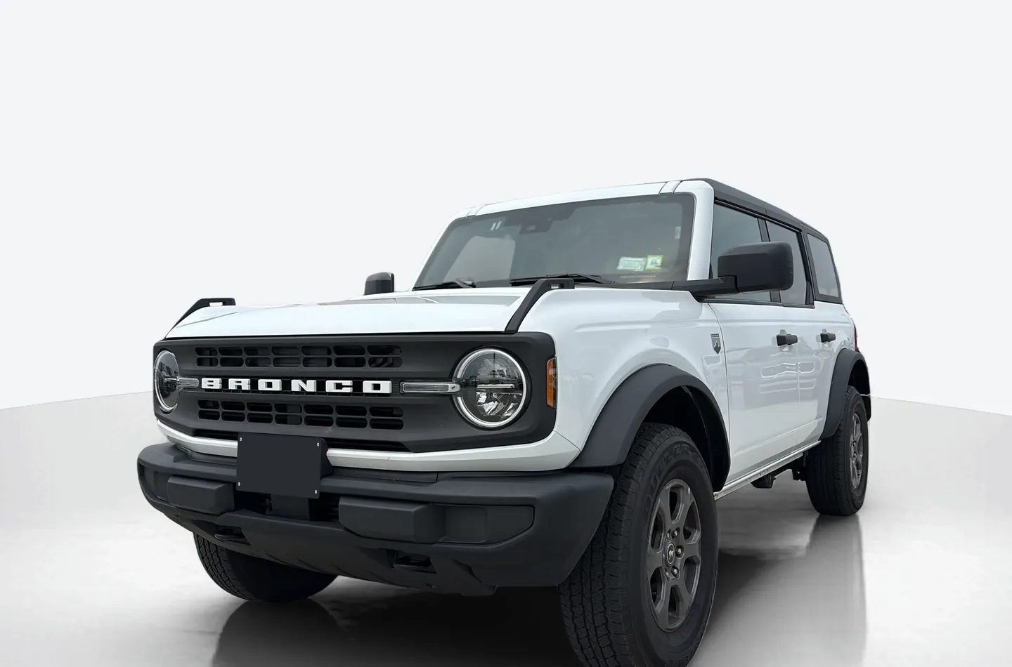 2025 Ford Bronco — image 1 of 8