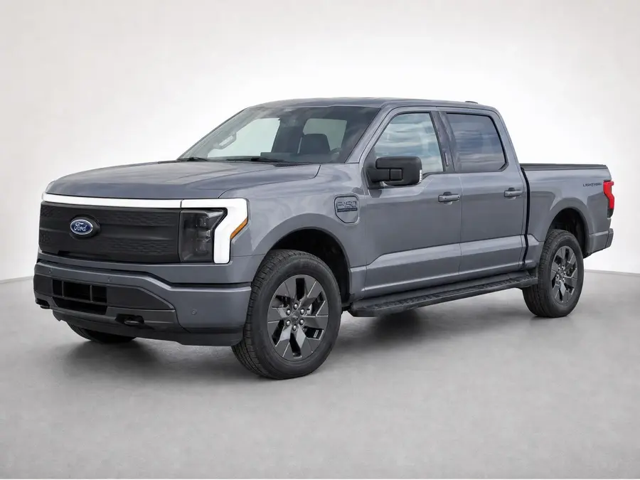 2024 Ford F-150 Lightning — image 1 of 8