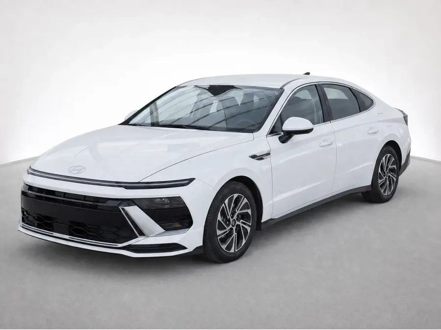2026 Hyundai Sonata Hybrid — image 1 of 9