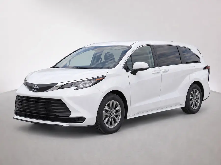 2026 Toyota Sienna — image 1 of 9