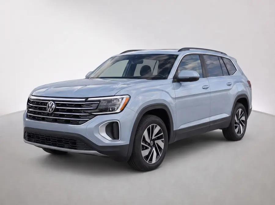 2026 Volkswagen Atlas — image 1 of 9