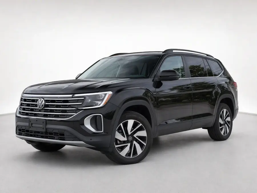 2026 Volkswagen Atlas — image 1 of 9