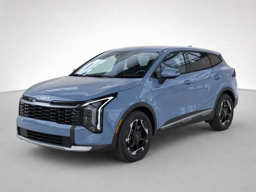 2027 Kia Sportage Hybrid — image 1 of 8