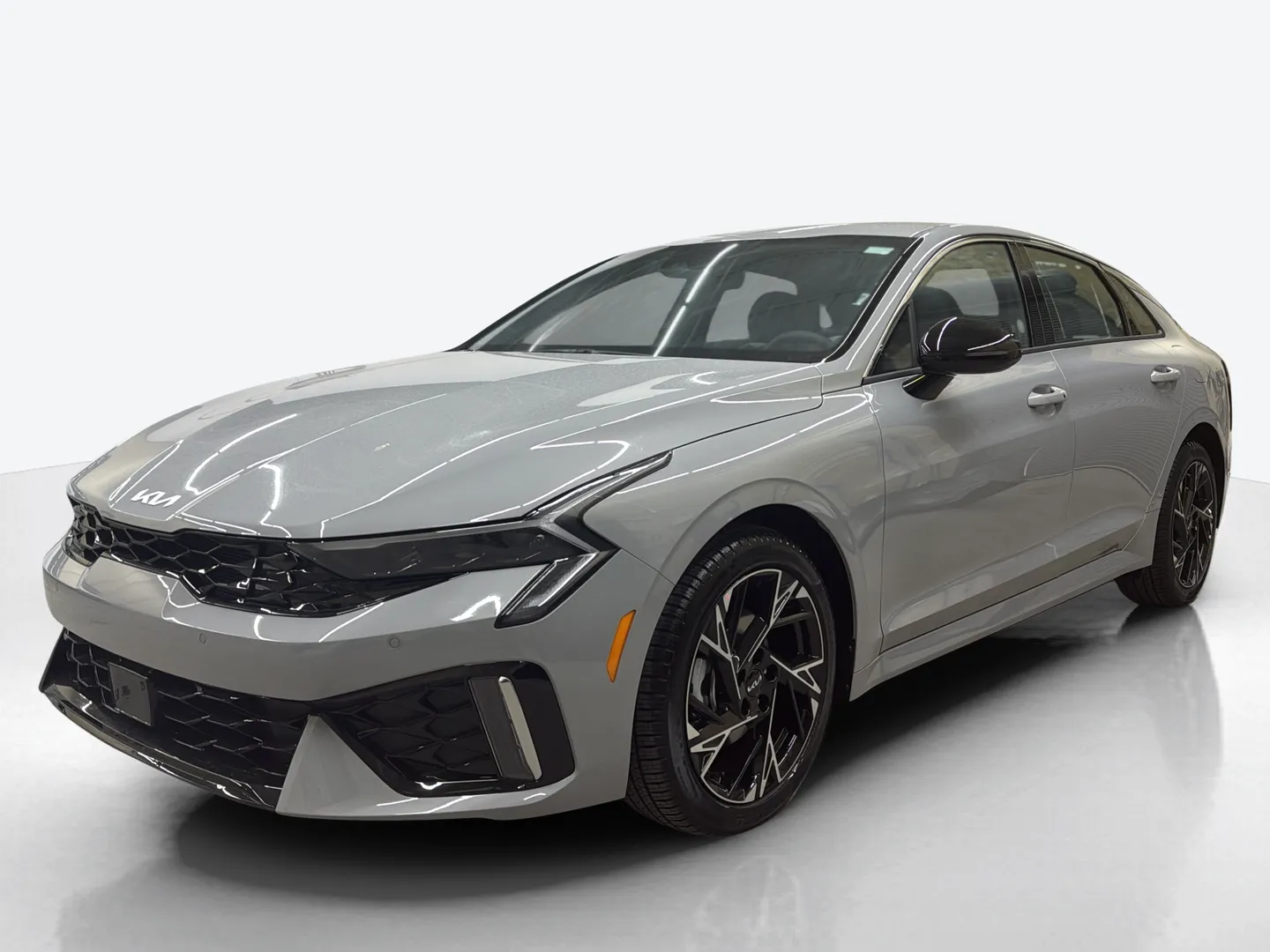 2027 Kia K5 — image 1 of 8