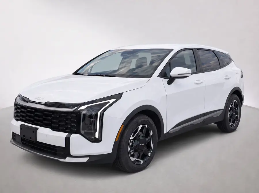 2027 Kia Sportage Hybrid — image 1 of 8
