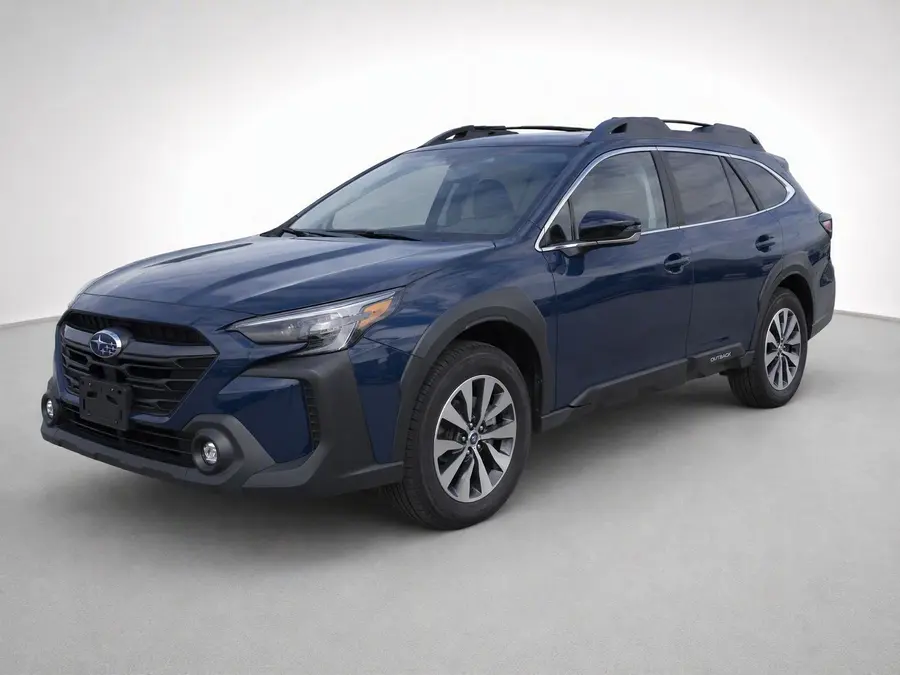 2025 Subaru Outback — image 1 of 9