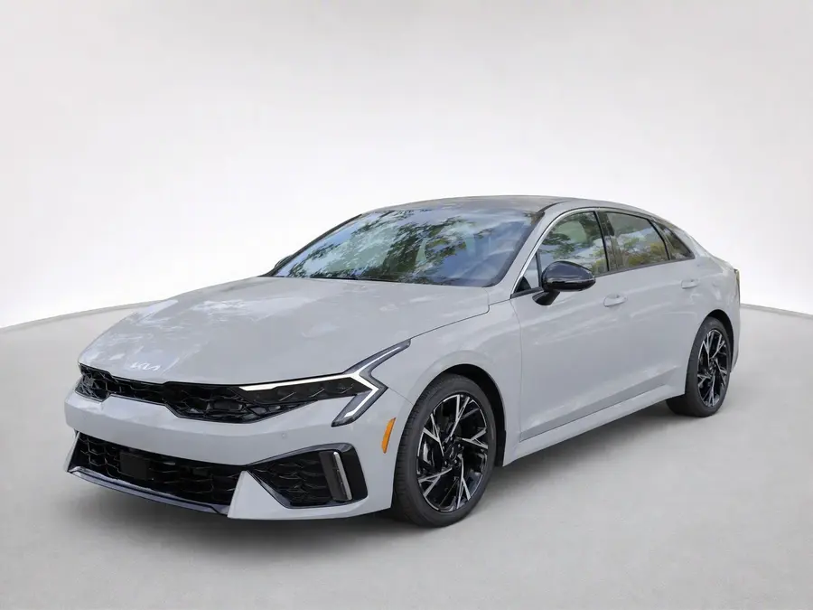 2027 Kia K5 — image 1 of 9