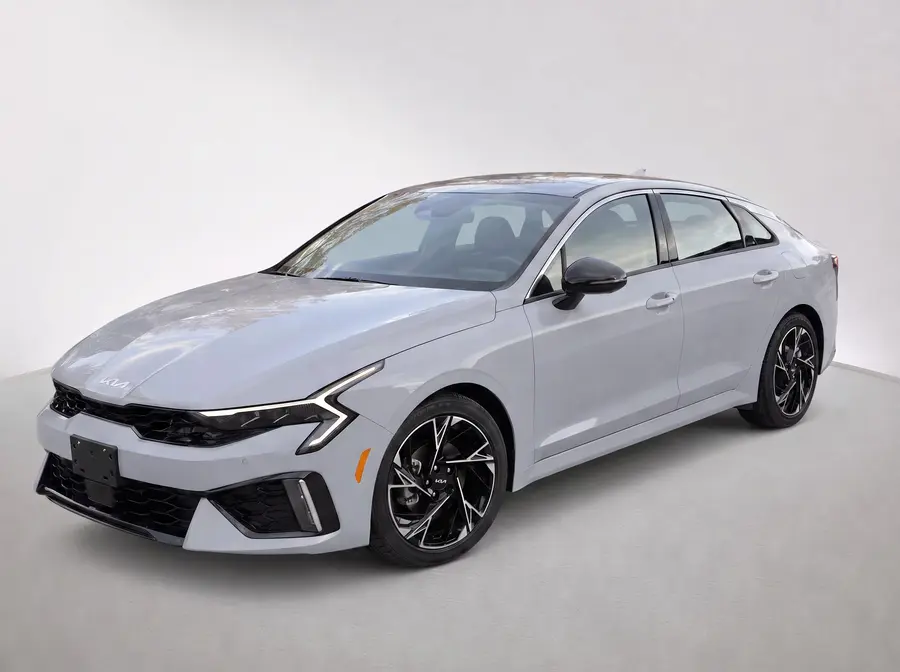 2027 Kia K5 — image 1 of 9