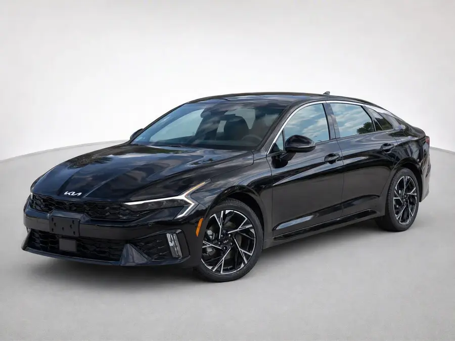 2027 Kia K5 — image 1 of 9