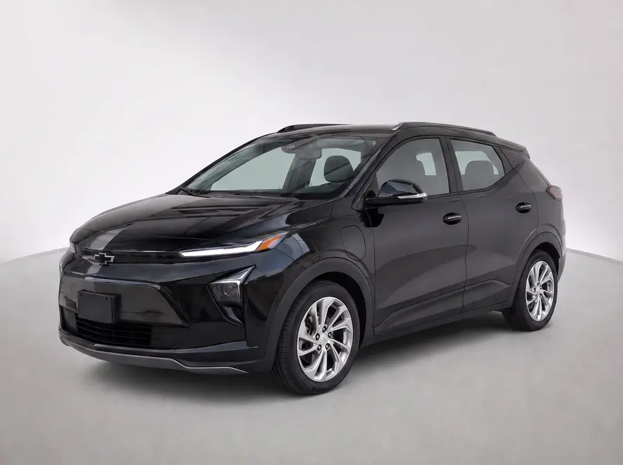 2023 Chevrolet Bolt EUV — image 1 of 9