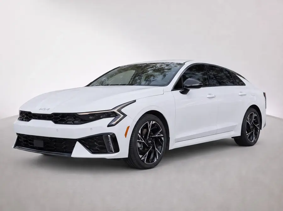 2027 Kia K5 — image 1 of 9