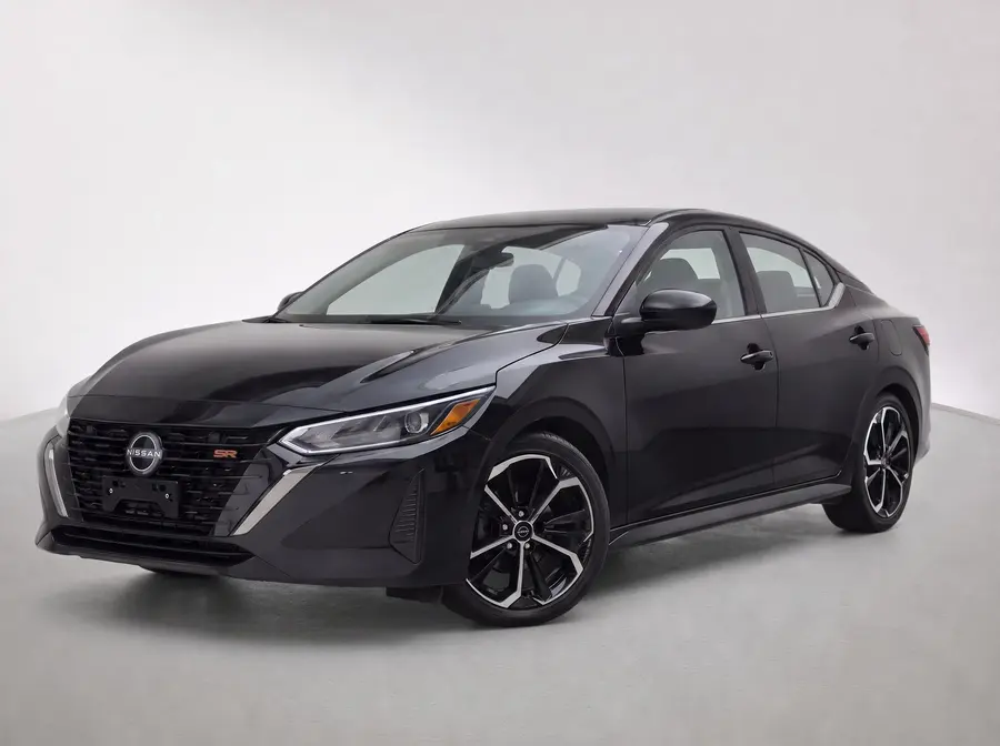 2025 Nissan Altima — image 1 of 9