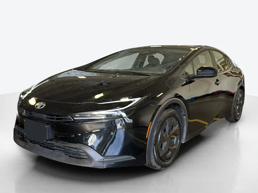 2025 Toyota Prius — image 1 of 8