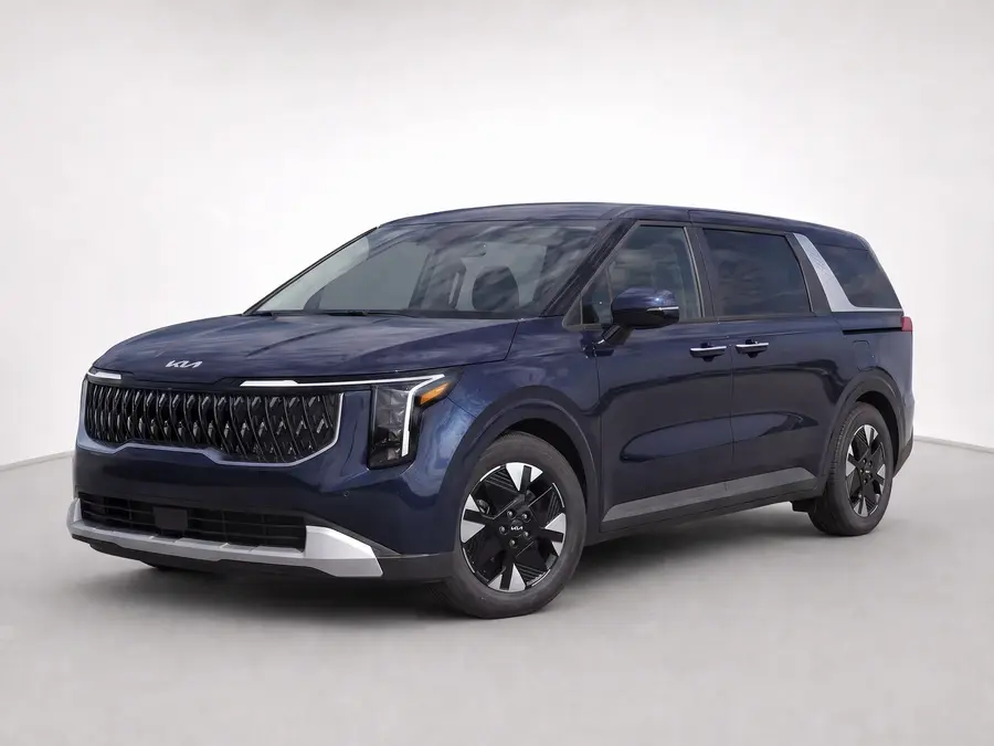 2026 Kia Carnival Hybrid — image 1 of 9