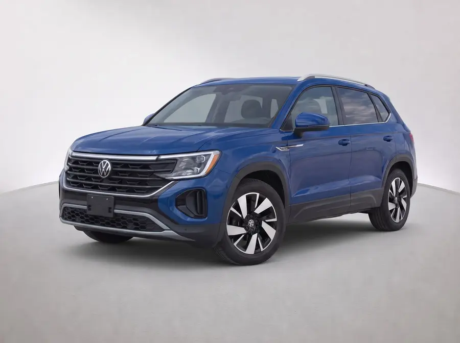 2026 Volkswagen Atlas Cross Sport — image 1 of 9
