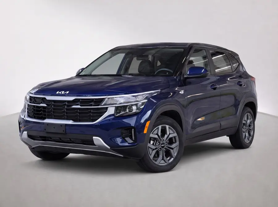 2026 Kia Seltos — image 1 of 9