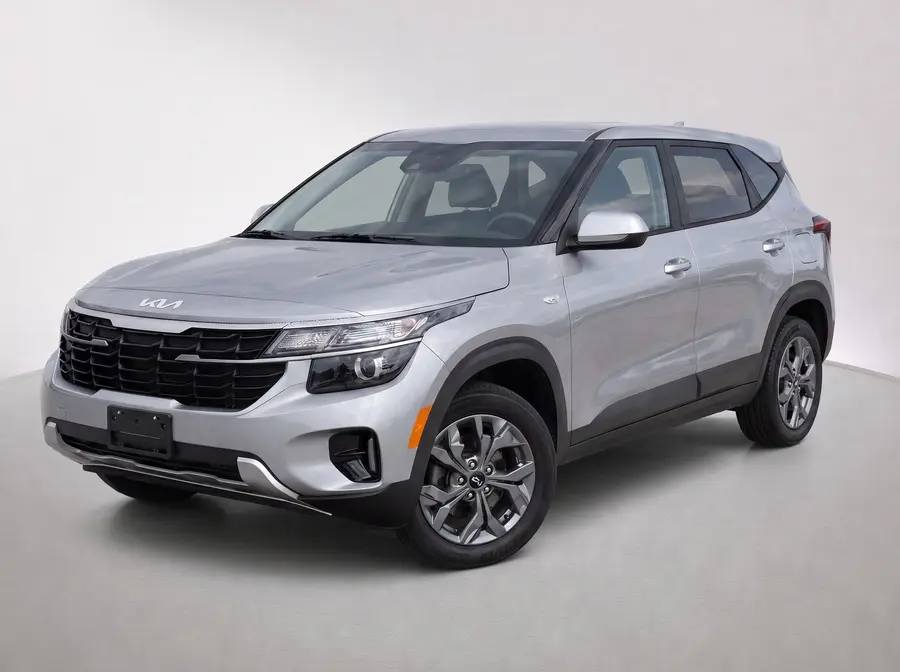 2026 Kia Seltos — image 1 of 9