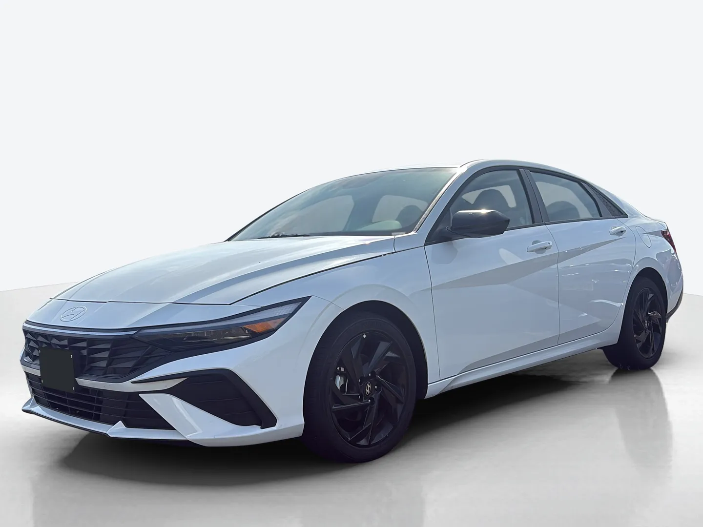 2026 Hyundai Elantra — image 1 of 8