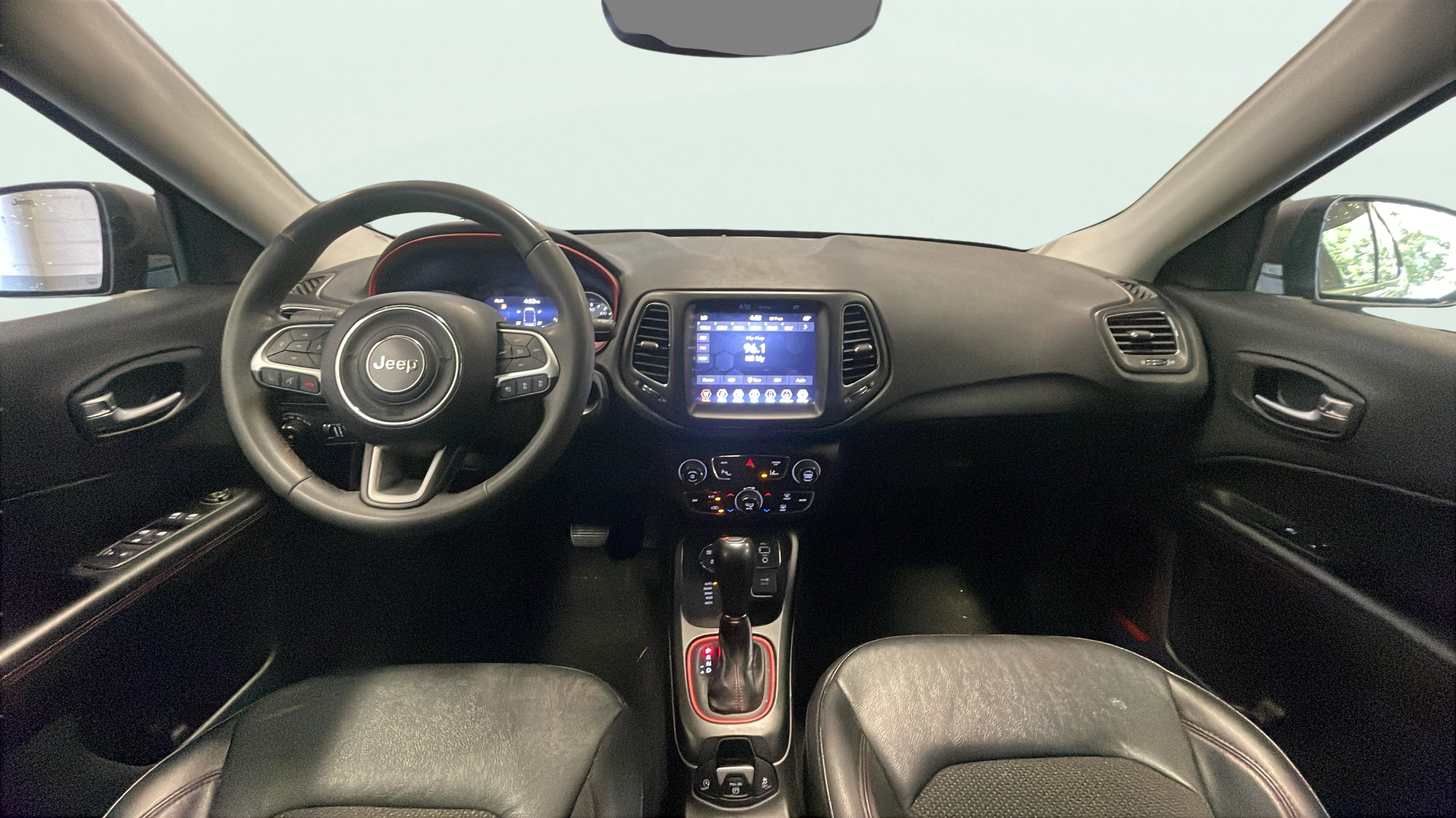 Vehicle interior 360 preview