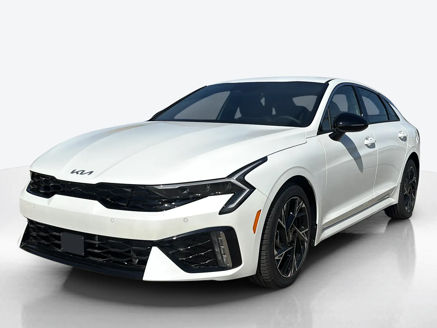 2027 Kia K5 — image 1 of 8