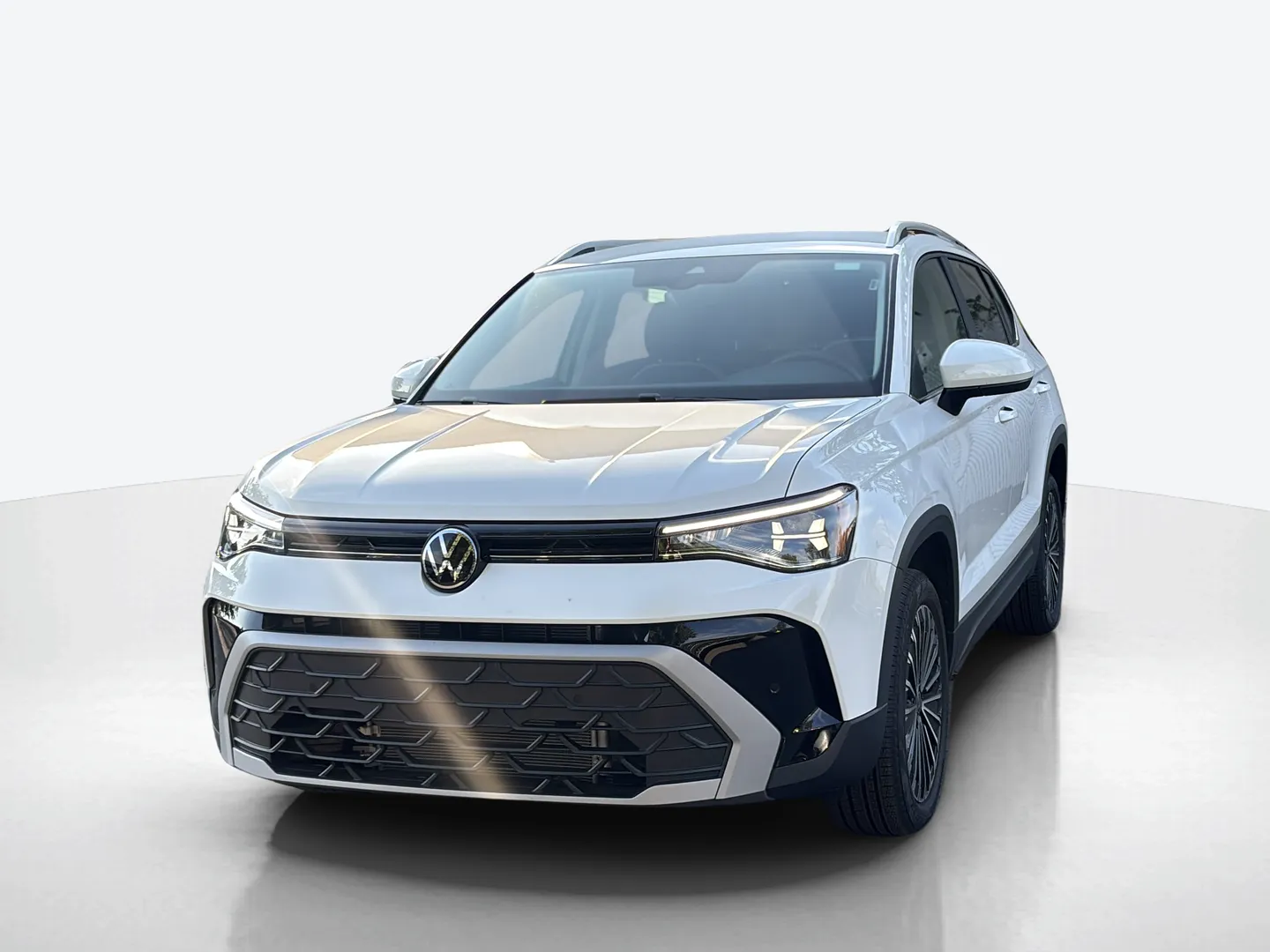 2027 Volkswagen Taos — image 1 of 8
