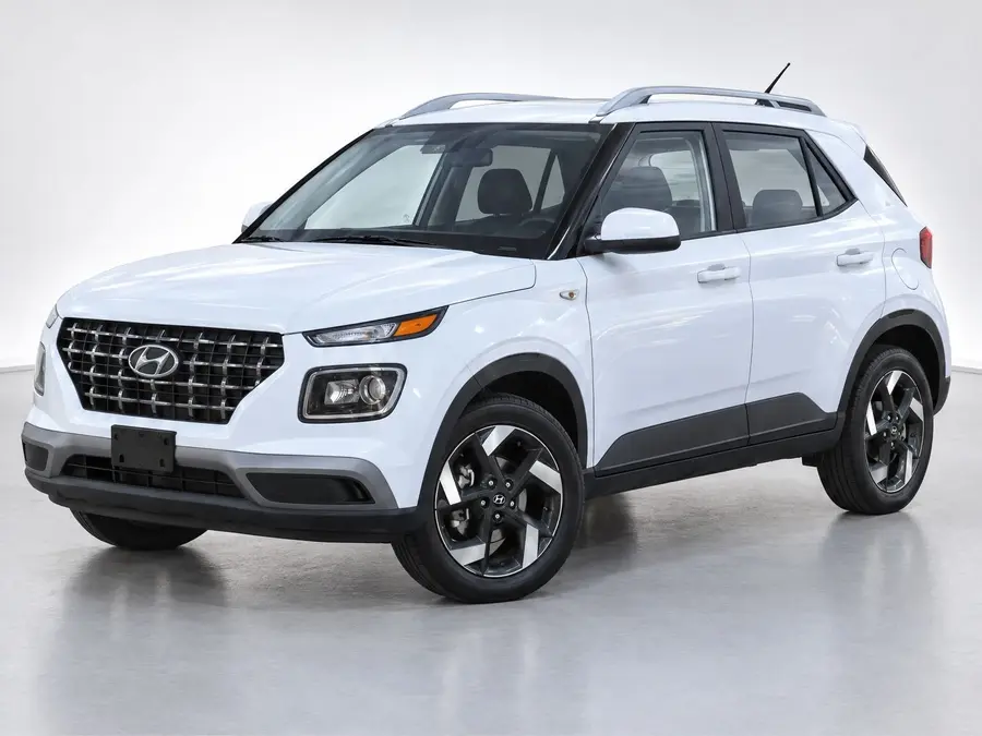 2025 Hyundai Venue — image 1 of 9