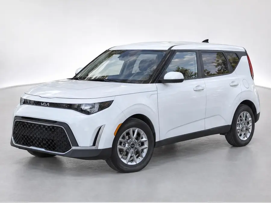 2025 Kia Soul — image 1 of 9
