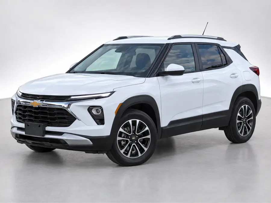 2025 Chevrolet Trailblazer — image 1 of 9