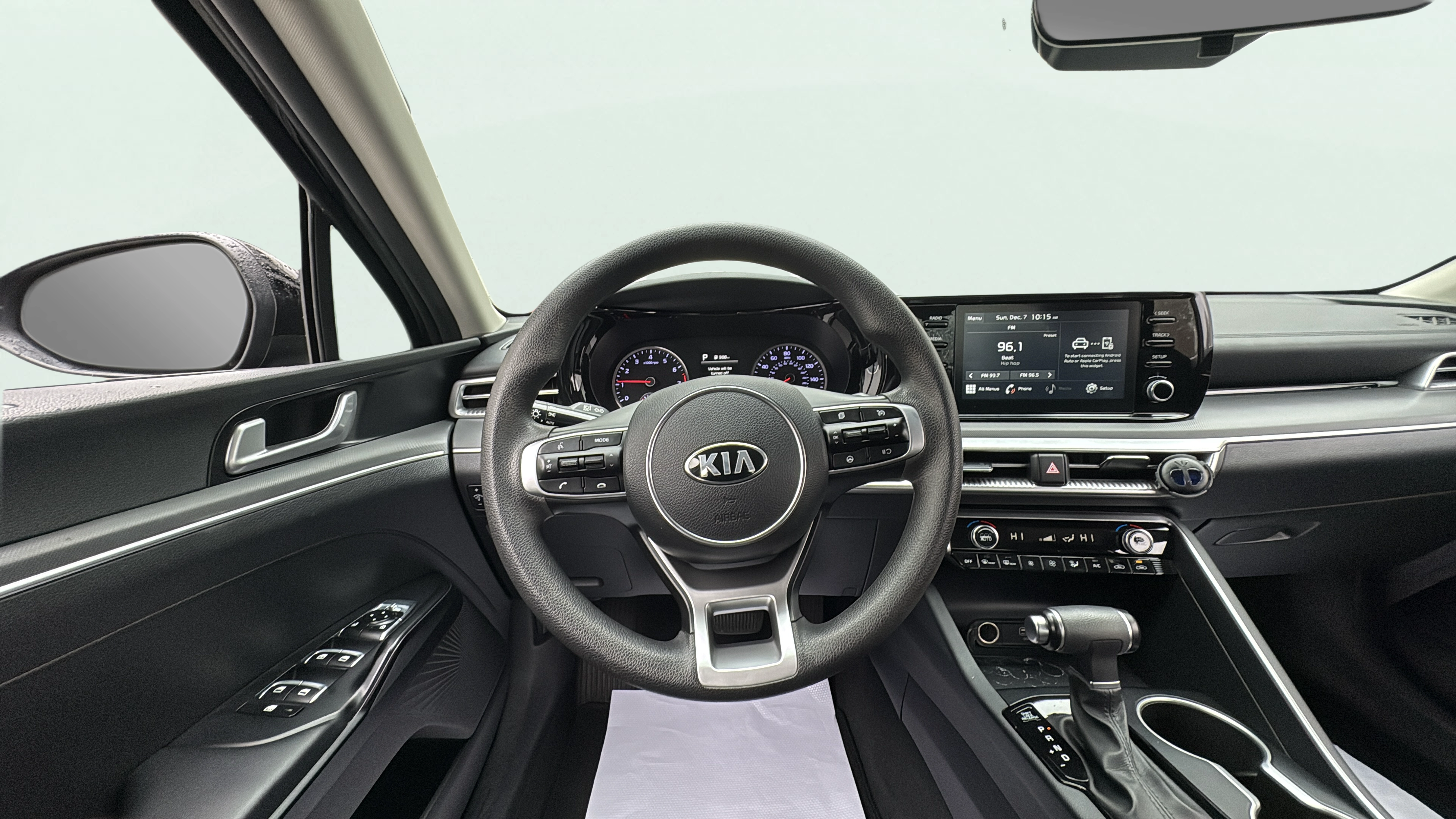 Vehicle interior 360 preview