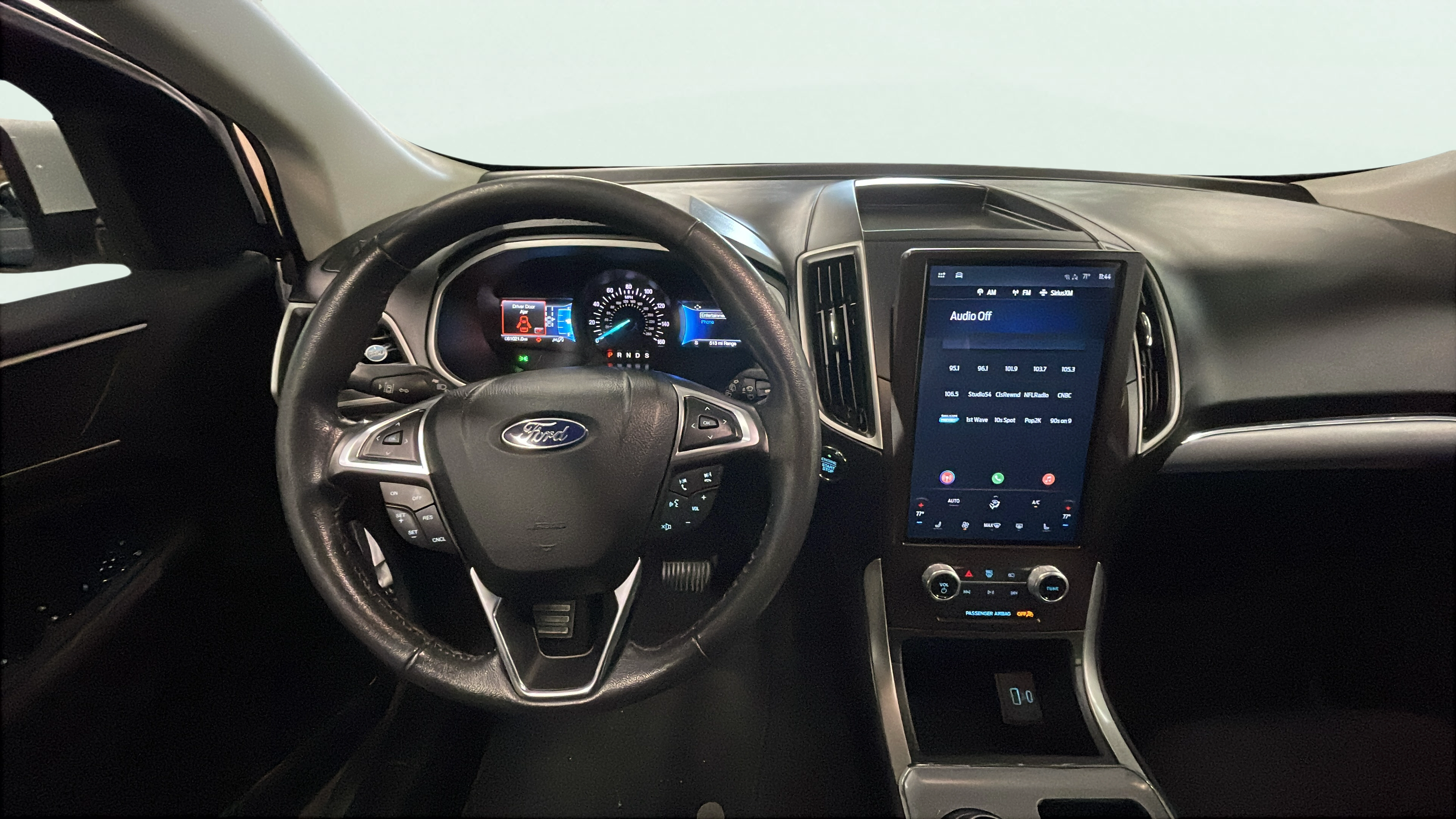 Vehicle interior 360 preview