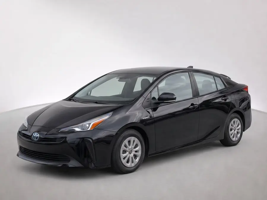 2022 Toyota Prius — image 1 of 8