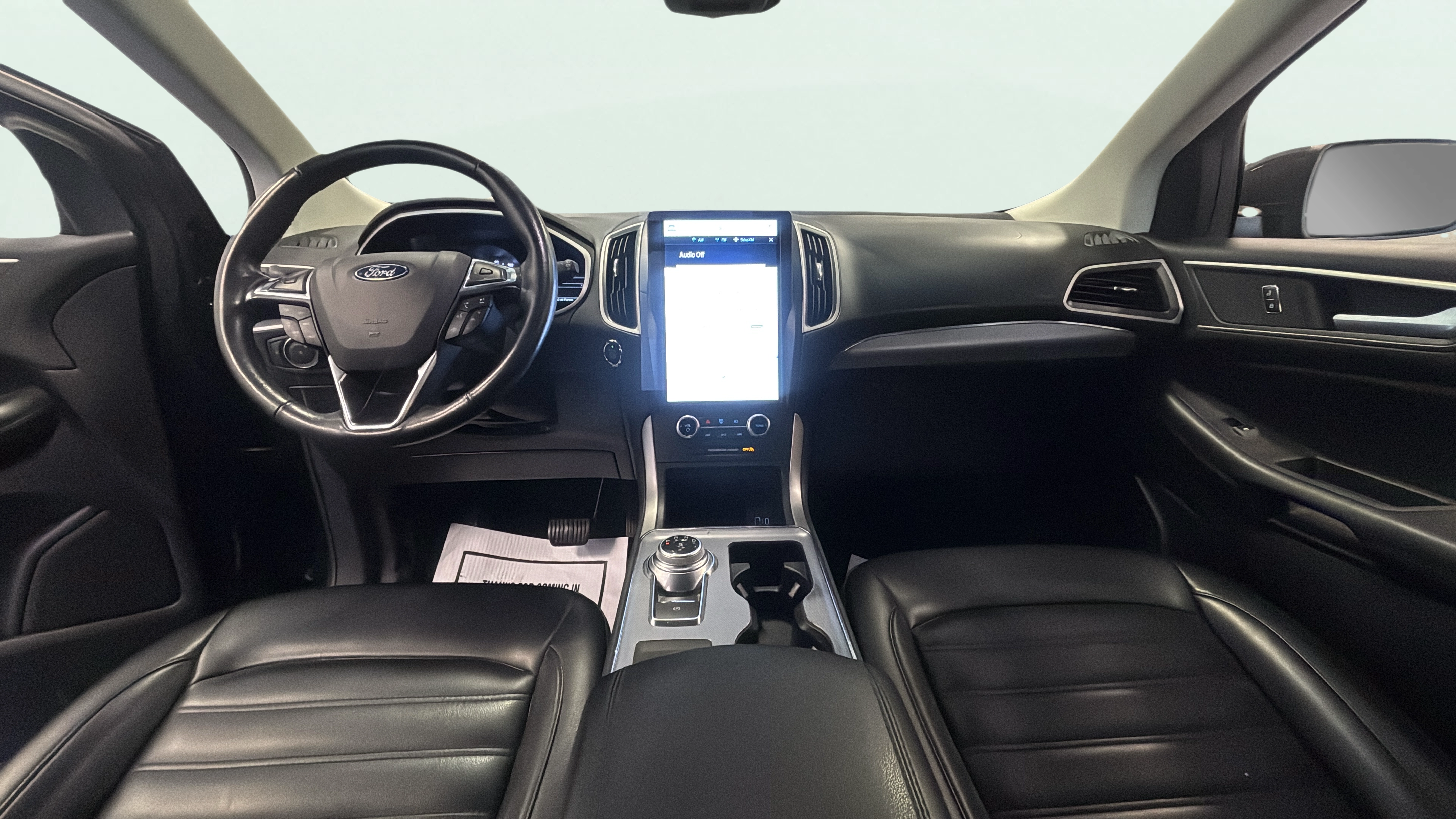 Vehicle interior 360 preview