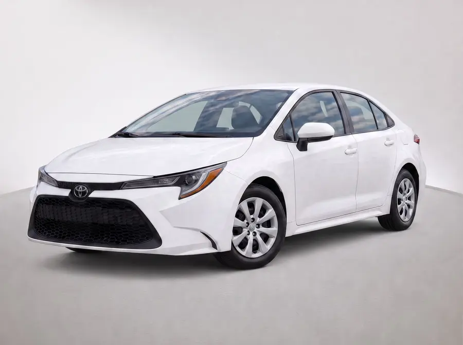 2021 Toyota Corolla — image 1 of 9