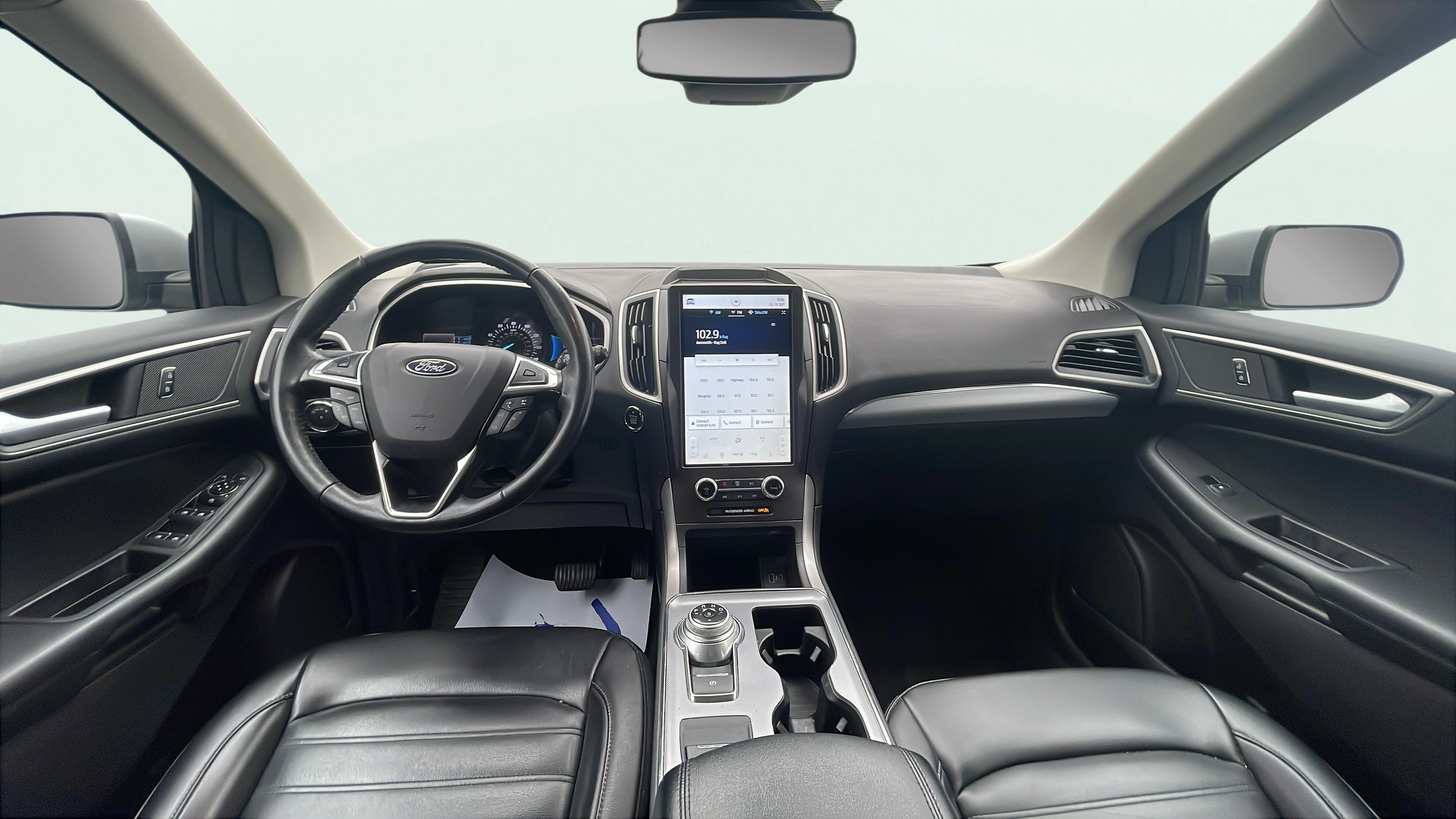 Vehicle interior 360 preview