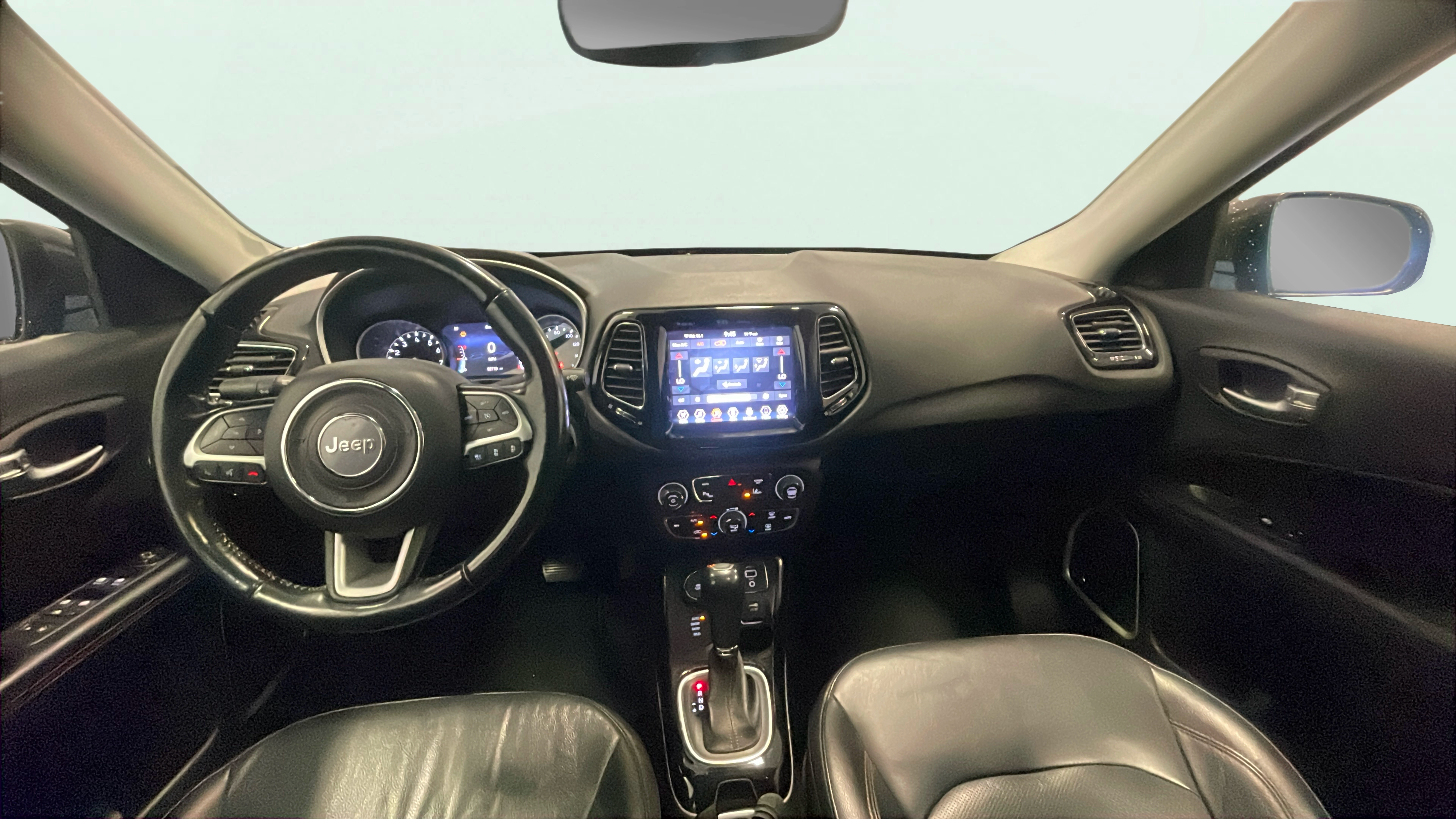 Vehicle interior 360 preview