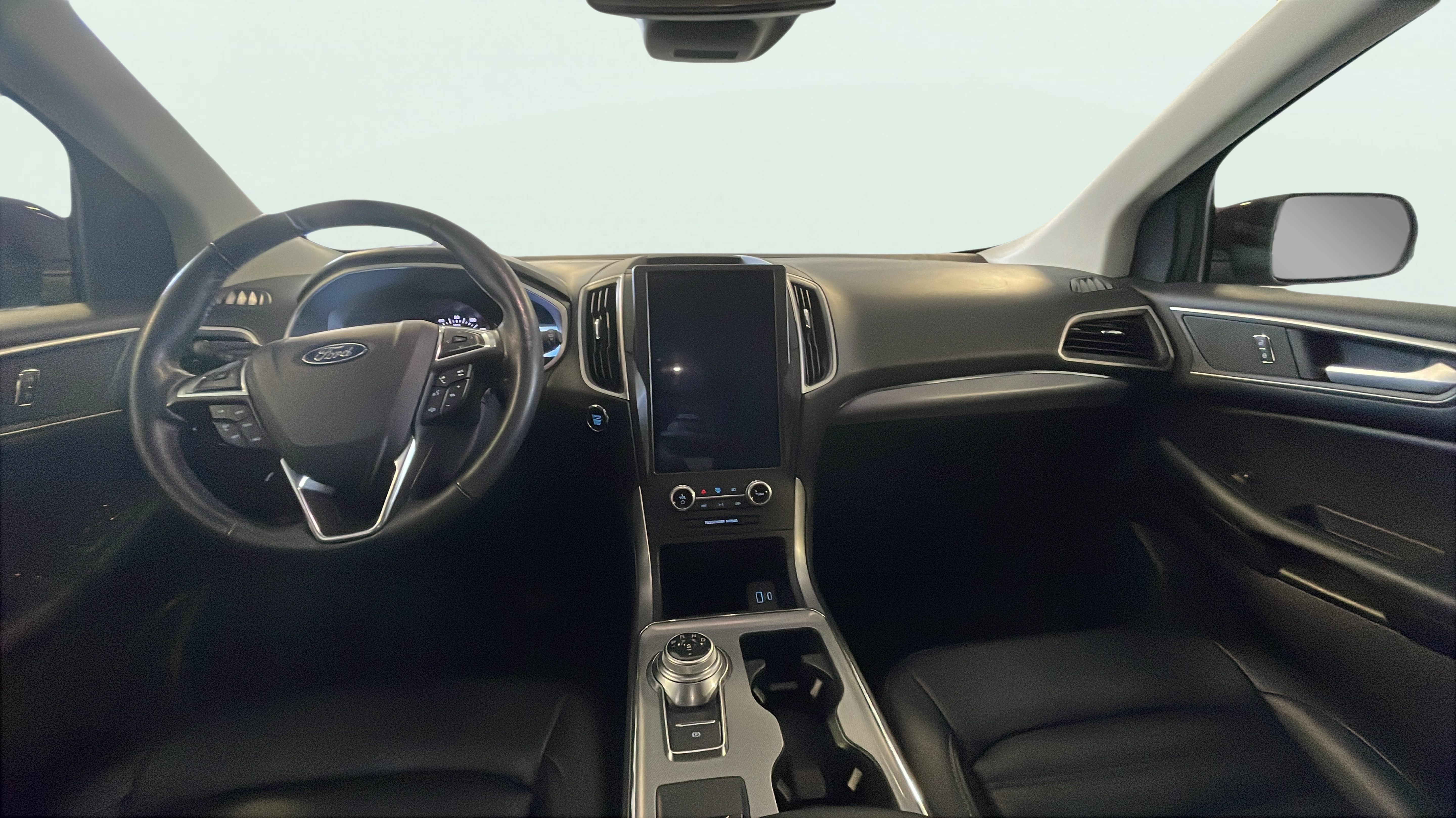 Vehicle interior 360 preview