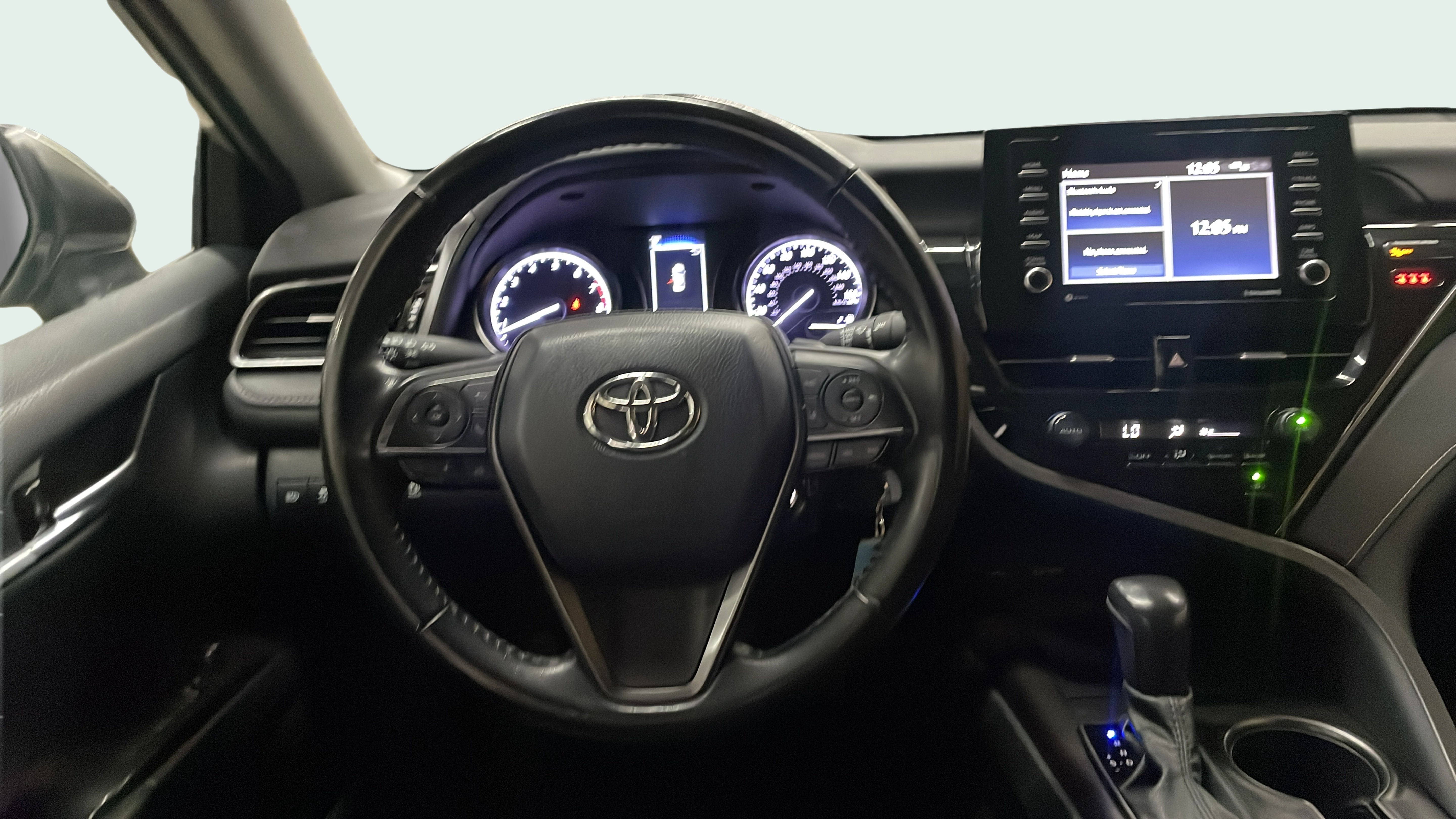 Vehicle interior 360 preview